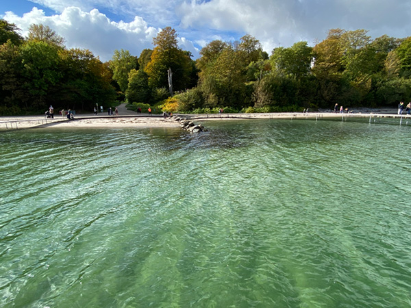 Umweltschutz Arhus DK Endlosring Ostsee im Bereich Sommerschloss Marselisborg der Königsfamilie